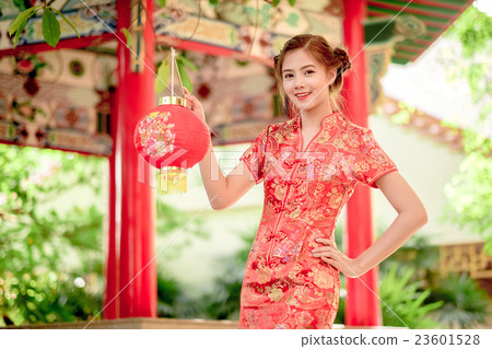 woman in Traditional Chinese .hold red .paper 23601528