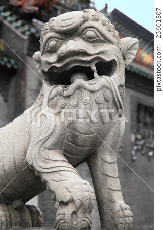 lion of the Chen Clan Ancestral Hall, Guangzhou  23601807