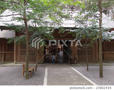 Iwamoto Shinto shrine Higashiomoto 23602434