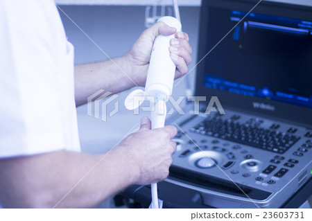 EPI percutaneous intratissue electrolysis 23603731