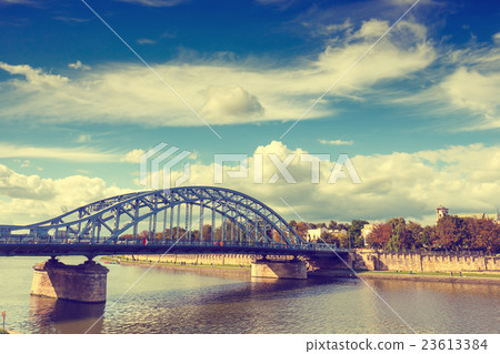 Vistula River in city center of Krakow, Poland 23613384