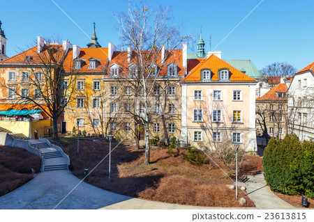 Old town square in Warsaw in a sunny day 23613815