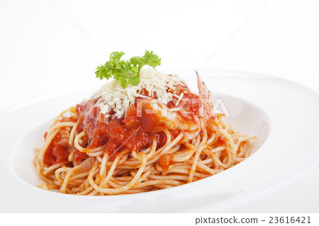 Spaghetti in red sauce with shrimps Spaghetti in red sauce with shrimps 23616421