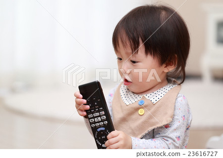 寶貝頑皮(嬰兒蹣跚學步的女孩1歲的惡作劇預防電視電視藍光) 寶貝頑皮(嬰兒蹣跚學步的女孩1歲的惡作劇預防電視電視藍光) 23616727