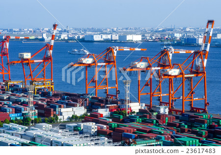 Aomi's gantry crane 23617483