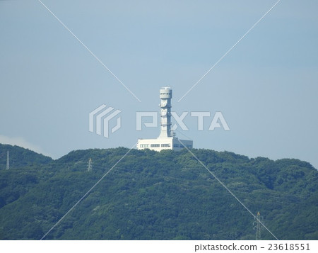 從神戶市一側看超級長焦的Awajishima美國海岸警衛隊的大阪灣海上交通中心（Osaka martis） 23618551