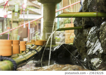 Bamboo faucet 23619226