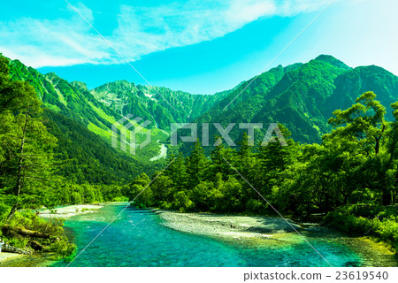 Happaka山脈從Kappa橋 23619540