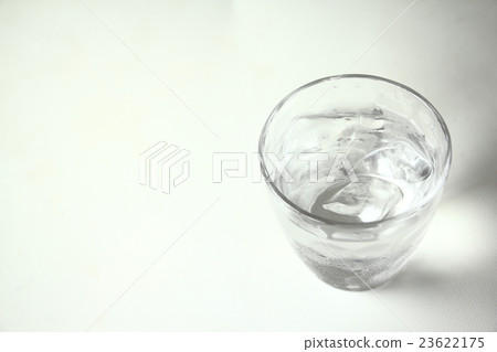 冰水 冰水 23622175