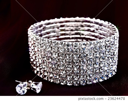 Jewellery Jewellery 23624478