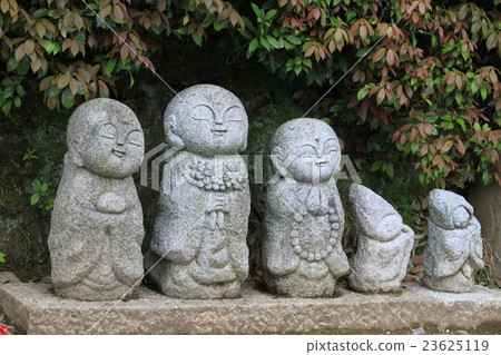 漂亮的otoshi-san聚集了好朋友和放鬆 23625119