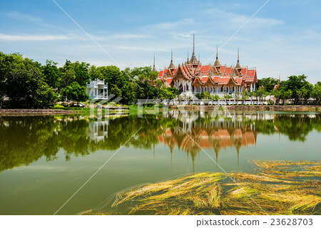 Wat Phai Rong Wua, Suphanburi 23628703