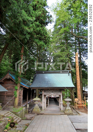 Su訪大社神社有限公司Honshin Higashi Shinkansen入口大門 23632892