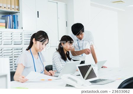Office image 23633062
