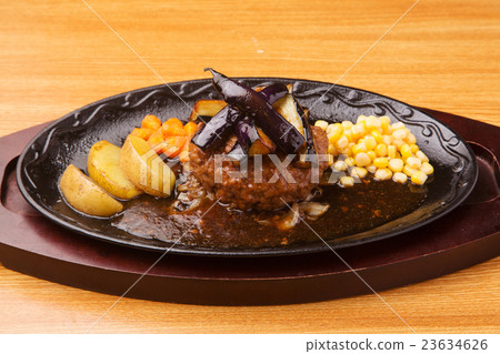 Deep fried hamburger steak 23634626