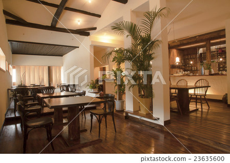 日本現代咖啡廳 23635600