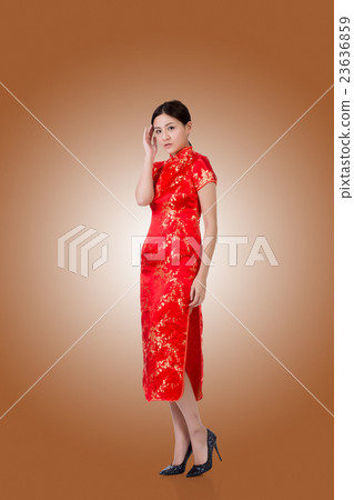 woman in traditional cheongsam 23636859