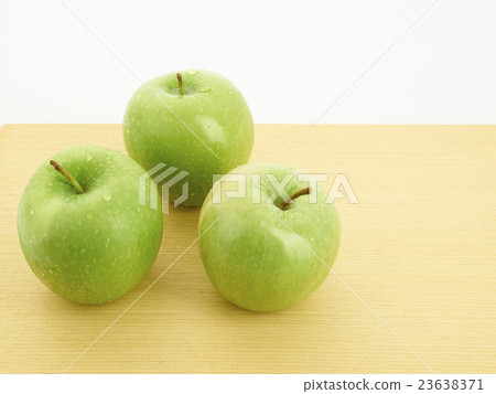 apple apple 23638371