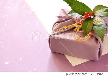 Purple wrapping paper Wrapping paper background 23639649