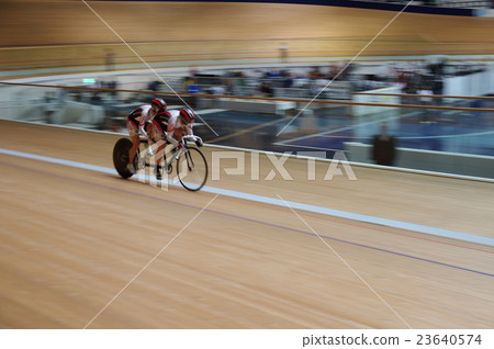 Tandem Sprint 23640574