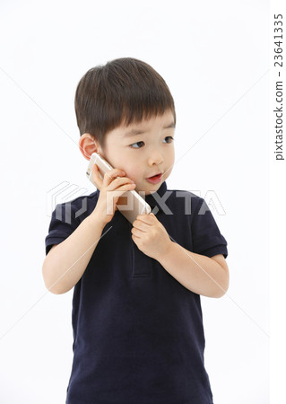 嬰兒用智能手機打電話 嬰兒用智能手機打電話 23641335