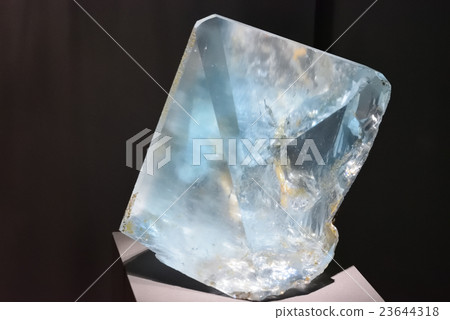 藍色托帕石水晶 藍色托帕石水晶 23644318