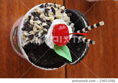 ice cream ice cream 23652098
