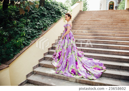 Beautiful young bride in luxury wedding dress Beautiful young bride in luxury wedding dress 23658602