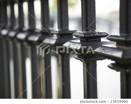 wrought-iron 23659900