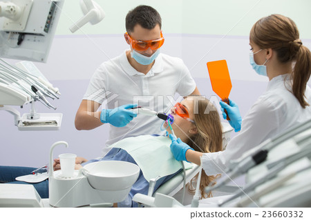 Girl in dentistry Girl in dentistry 23660332