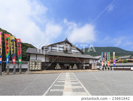 Shikoku Kinrara Kabuki Drama "Kanemaruza" Shikoku Kinrara Kabuki Drama "Kanemaruza" 23661842