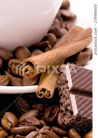 cinnamon, beans and black chocolate cinnamon, beans and black chocolate 23666609