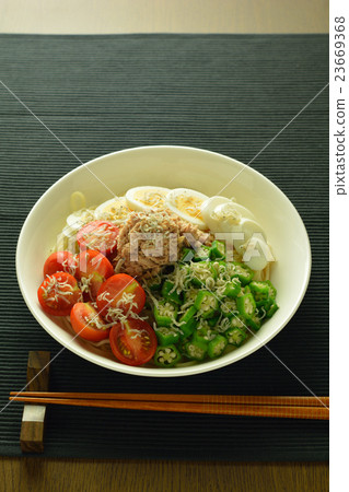 Chilled Chinese noodle (tuna can) Chilled Chinese noodle (tuna can) 23669368