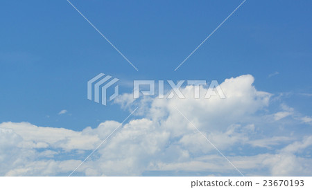 Blue sky and white cloud 16: 9 Blue sky and white cloud 16: 9 23670193