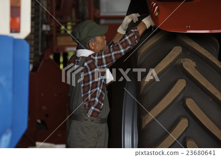 農民保持拖拉機 農民保持拖拉機 23680641