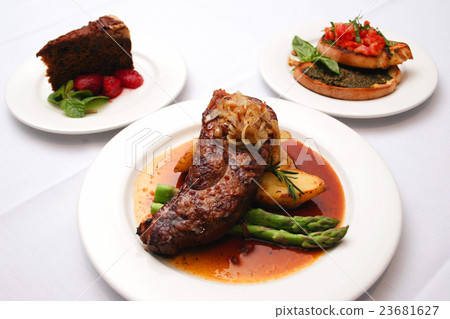 3 course dinner 23681627