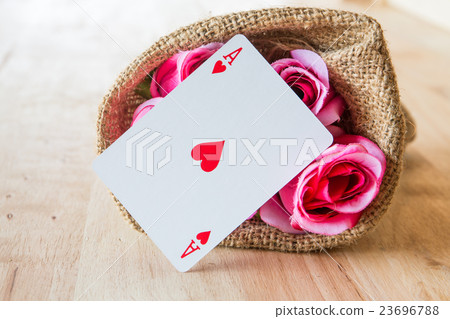 poker red Heart poker red Heart 23696788