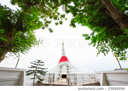 Ancient pagodas 23698894