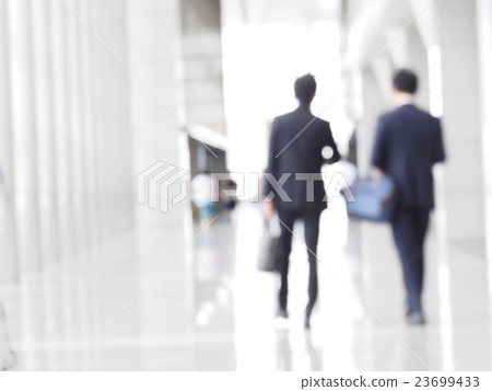 商人/模糊表達 23699433