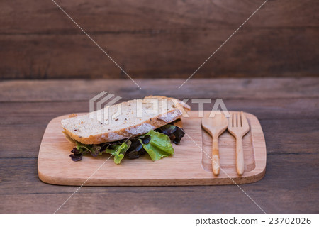 Fresh organic sandwich 23702026