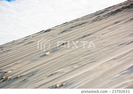 The dune of Pyla, Europe's highest dune The dune of Pyla, Europe's highest dune 23702631