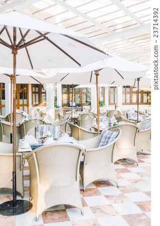 Empty table and chair 23714392