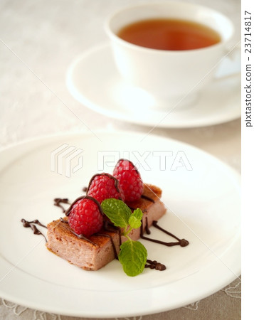 Tea time at the raspberry franc (vertical position) Tea time at the raspberry franc (vertical position) 23714817