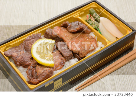 Delicious beef tender box lunch Delicious beef tender box lunch 23723440