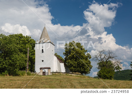 Romanesque-Gothic church in Sadok 23724958