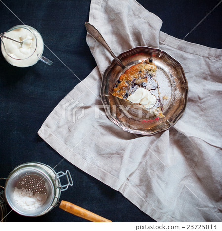 Sweet Pie Tart Nightshade Creme Fraiche Vintage Sweet Pie Tart Nightshade Creme Fraiche Vintage 23725013