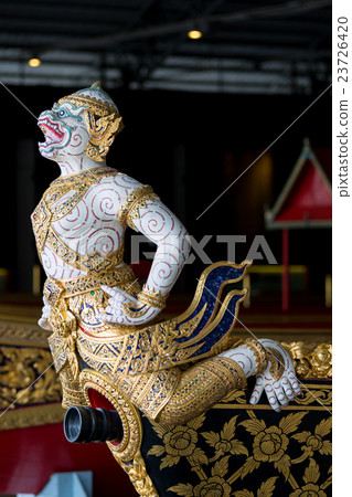 The royal barge The royal barge 23726420