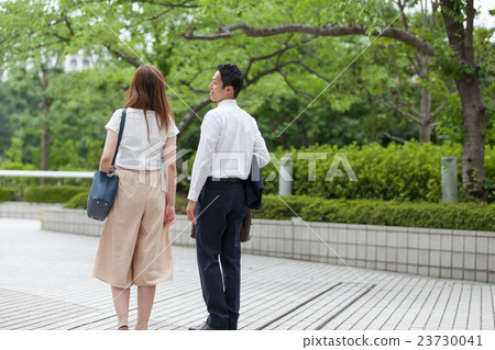 約會 23730041