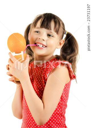 little girl 23731197