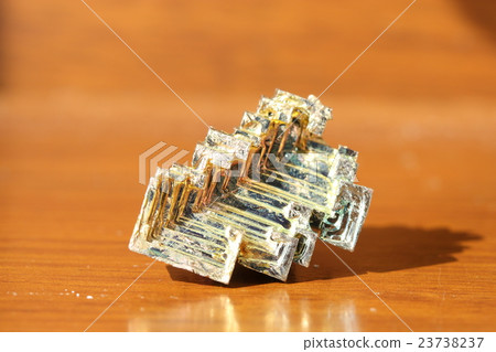 鉍人造水晶 鉍人造水晶 23738237